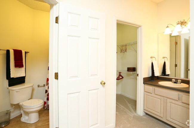 Baño - Steeplechase on Maple