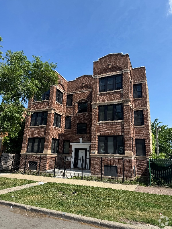 Building Photo - 4706 W Washington Blvd Unit 2E Rental