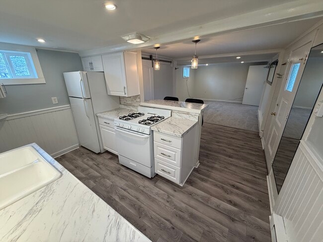 202 S Catherine St Unit Lower