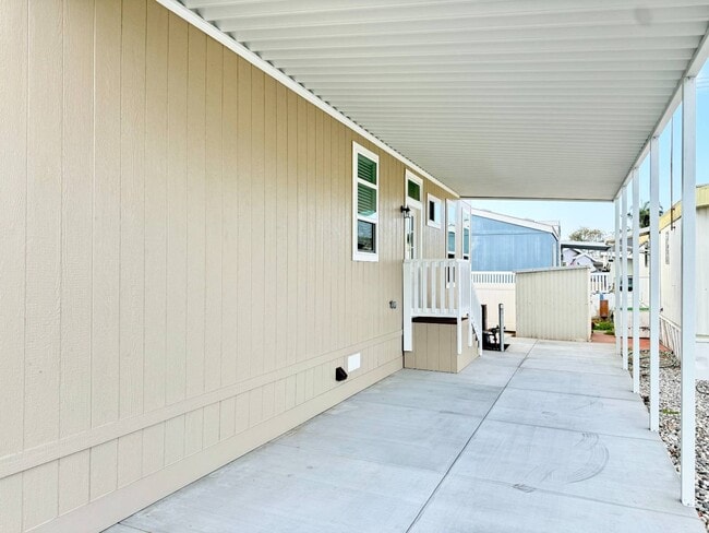 Photo - 41 Spruce Via