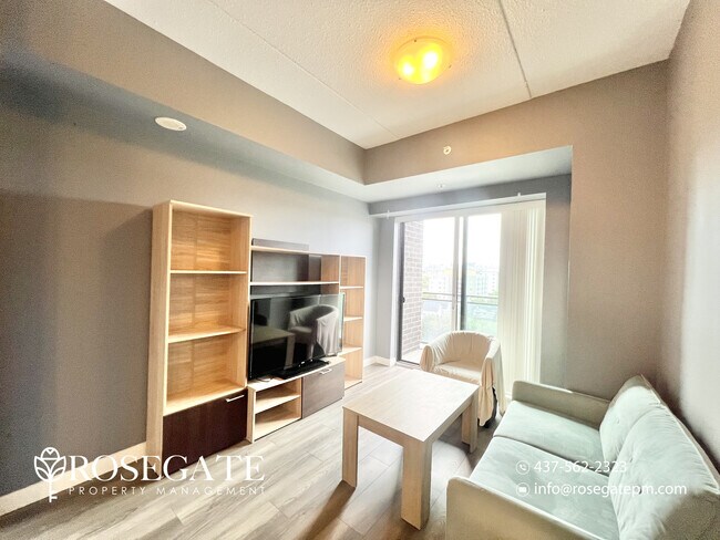 Photo - Furnished 1-Bedroom Condo with Internet Included & Private Balcony – Waterloo Unité 809