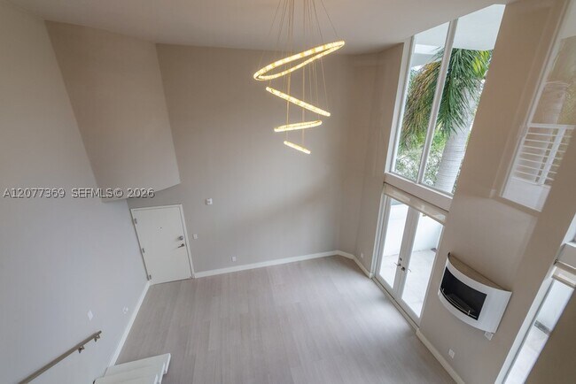 1428 West Dr Unit 202