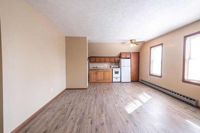 Photo - 3 Charles St Unit #3R
