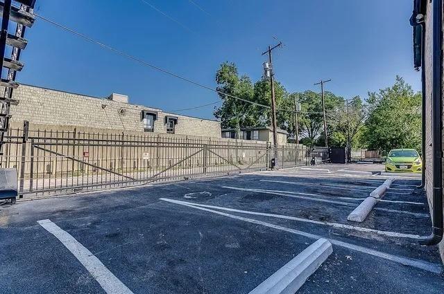 Photo - 2805 Reagan St Unidad 109