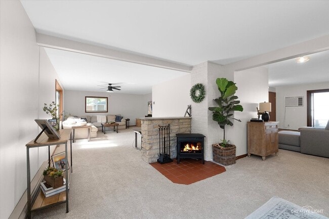 Photo - 8N510 Thomas Rd