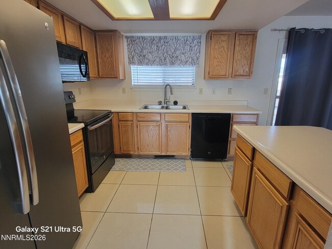 Photo - 404 Kathy Ave