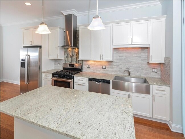 Photo - 22 N Aberdeen St Unit 301