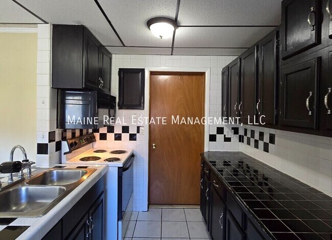 Photo - 60 S Factory St Unidad 2