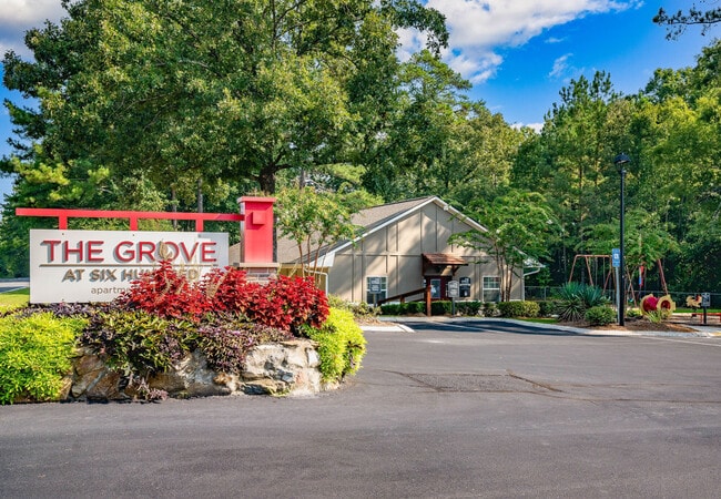 Photo - The Grove at Six Hundred Apartment Homes