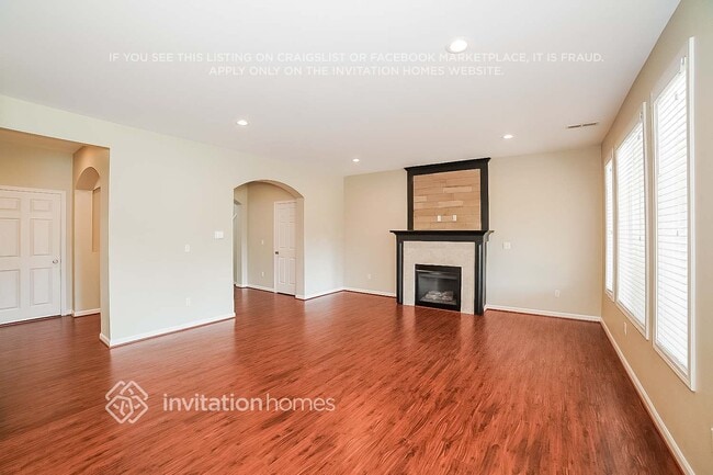 Photo - 8114 164th St E