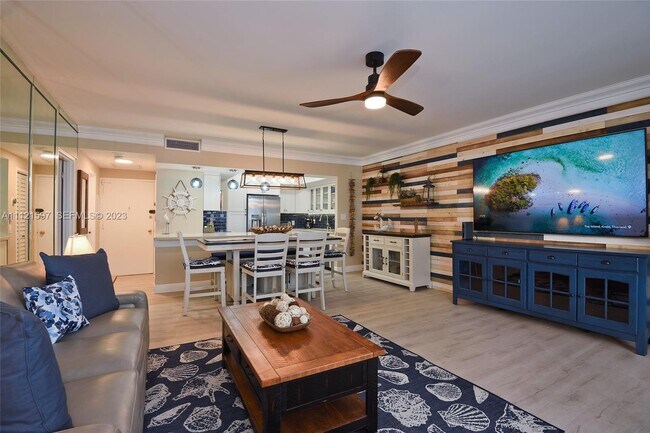 Photo - 3505 S Ocean Dr Unidad 817