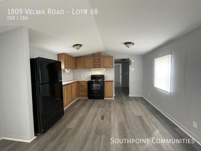 Photo - 1809 Velma Rd