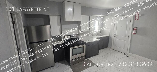 Building Photo - 101 Lafayette St