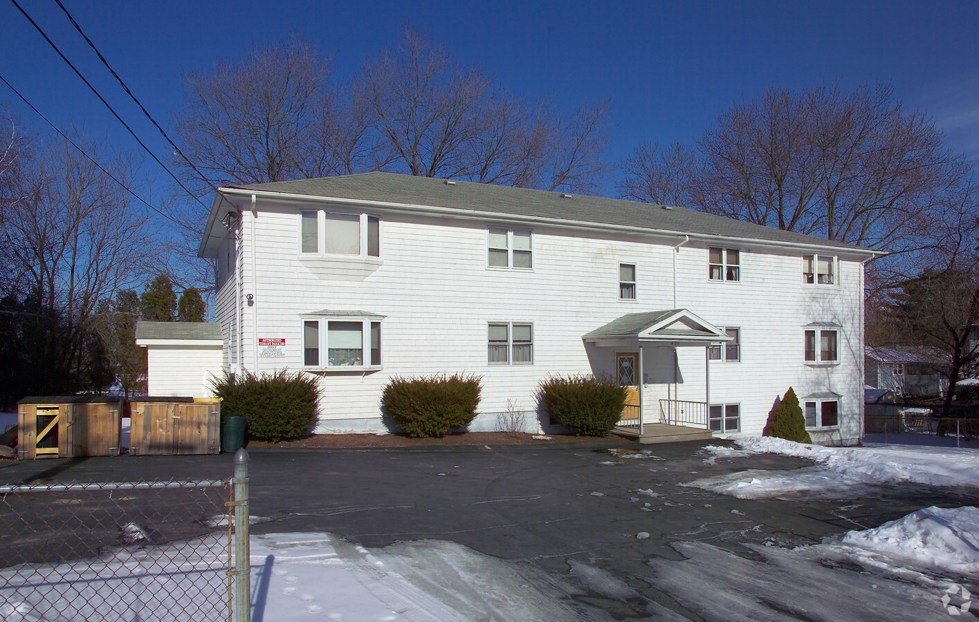 Photo - 416-420 Snell St Apartments