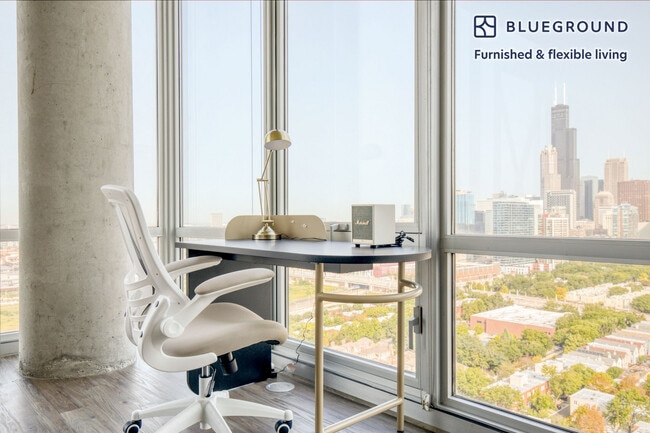 Photo - 1401 S State St Unidad FL22-ID770