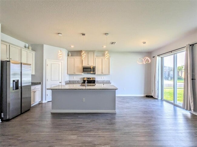 Photo - 6205 114th Ave E