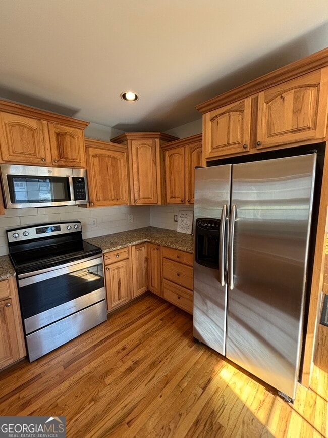 Photo - 88 E Washington St