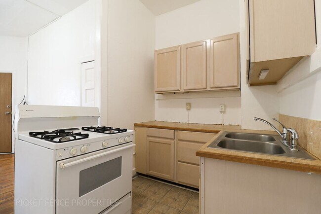 605 Mathews St Unidad 605 Mathews #110