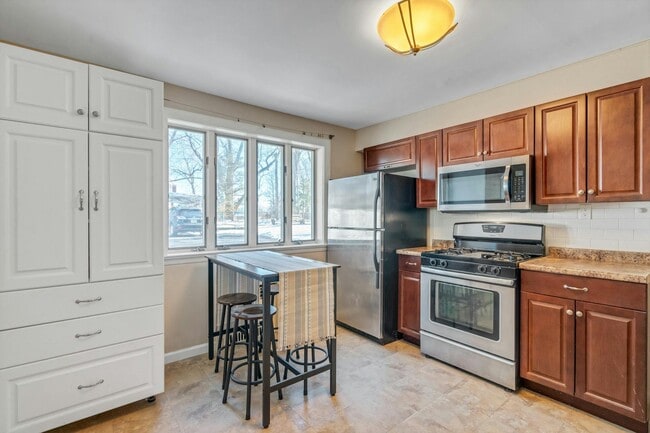 Photo - 119 S Fullerton Ave Unit 1