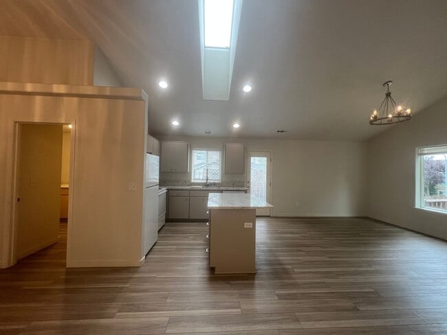 Photo - 1537-1539 Hartell St Unidad 1537 Hartell St