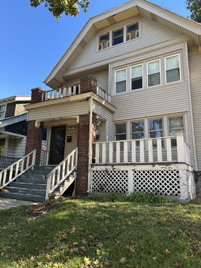 Front of House - 3700 N 15th St Unit Lower