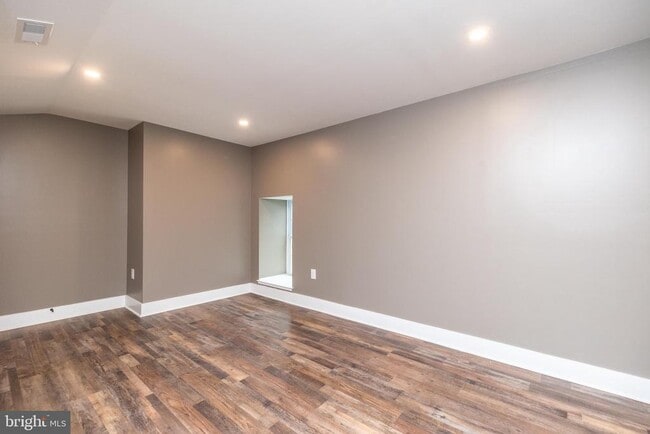 Photo - 4844 Old Easton Rd Unit 2