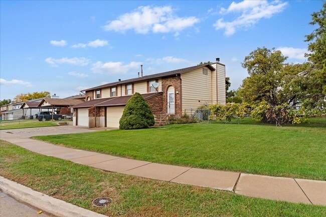 Photo - Roy Utah Twin Home for Lease!