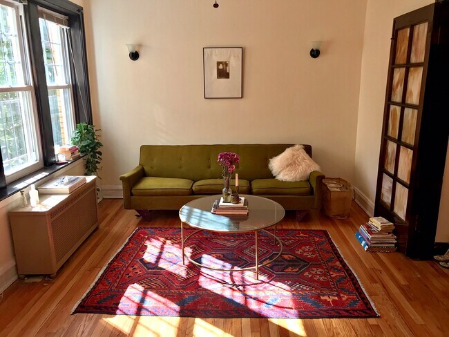 Photo - 2520 N Sawyer Ave Unit 3C