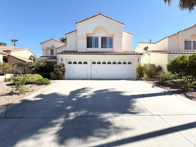 Building Photo - Great location house in Green Valley
