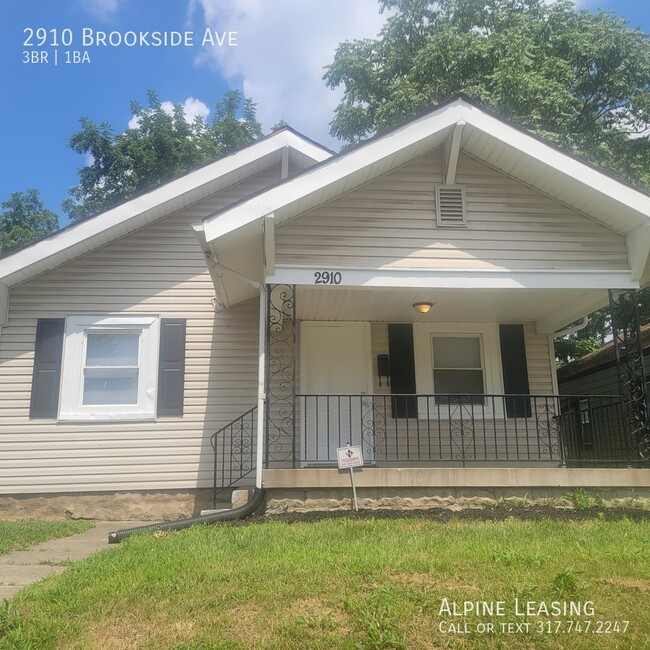 Photo - 2910 E Brookside Ave Casa