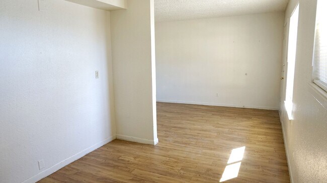 Photo - 3109 Atkinson Ave Unidad Apt 120