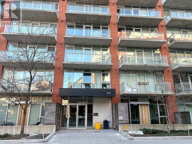 Photo - 340 McLeod St Unité 742