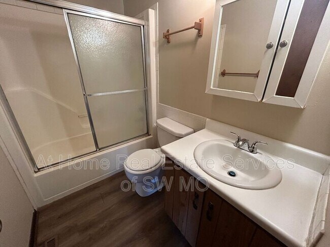 Photo - 707 S Suburban Ave Unit A