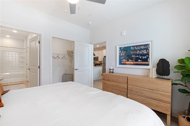 Photo - Oasis at Riverlights