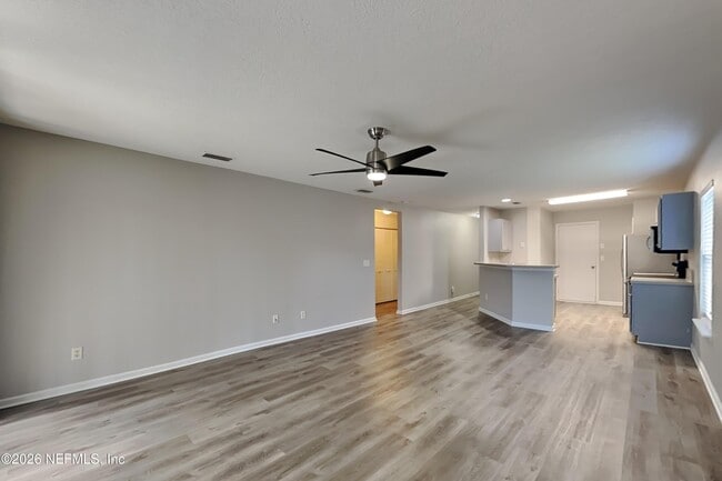 Photo - 137 Brays Island Ln