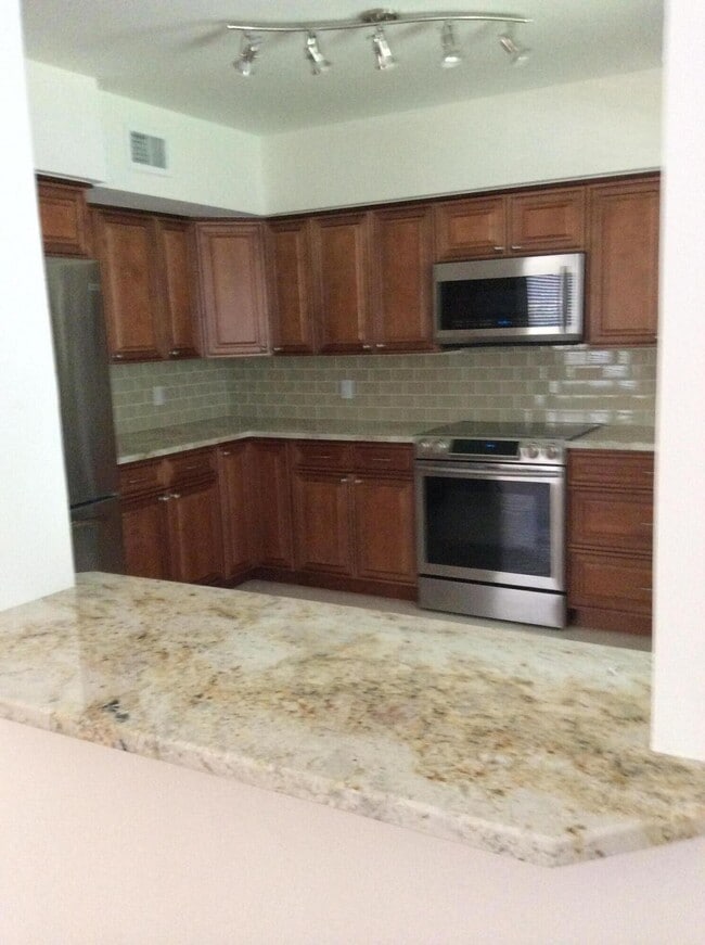 Photo - 1815 Middle River Dr