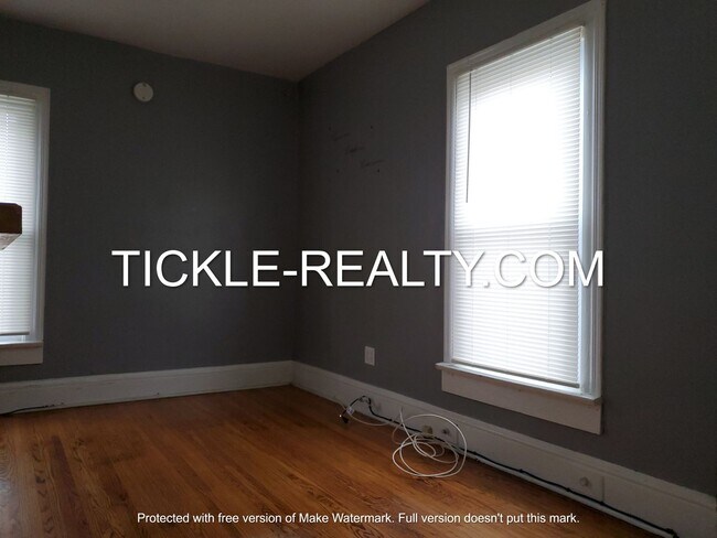 Photo - 469 Meigs Street Unit 4