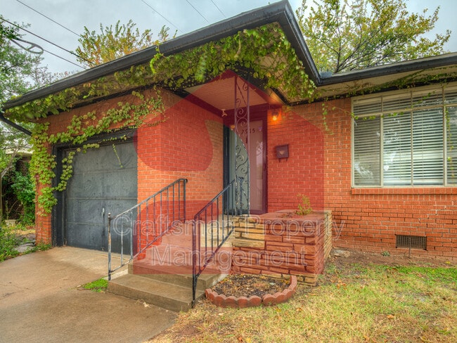 Photo - 2915 NW 72nd St Casa