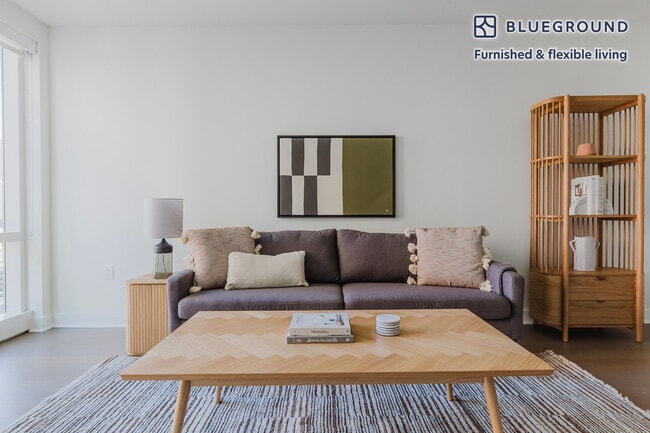 450 W 42nd St Unidad SI FL22-ID1693