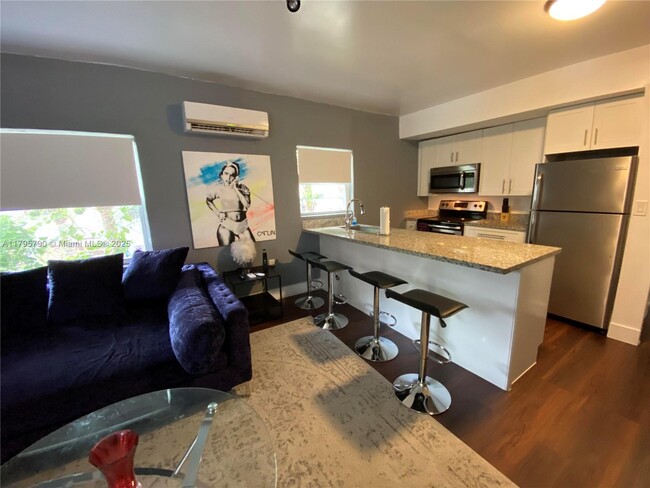 Photo - 274 NW 32nd St Apartment Unit 7