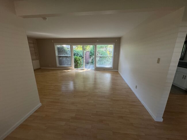 Photo - 1927 5th Ave Unit 1927 5th Ave