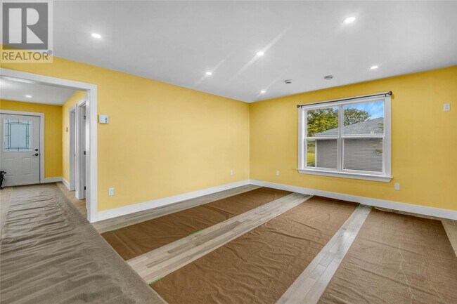 Photo - 2406 Topsail Rd