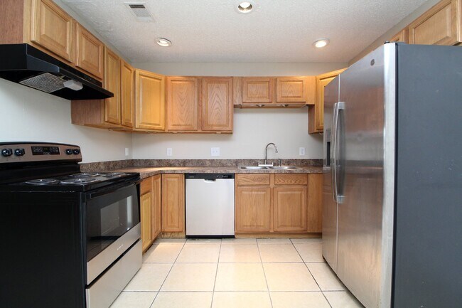 Photo - 3-Bedroom Home on Quiet Cul-De-Sac in Northeast Pensacola with Fully Fenced Yard – Available Marc...