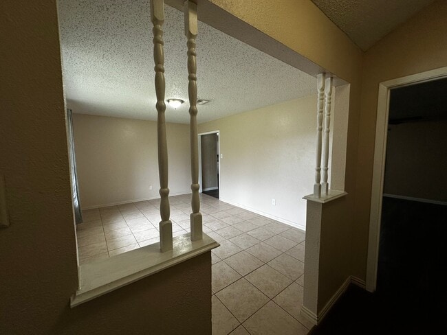 Photo - 179 Weldon Dr