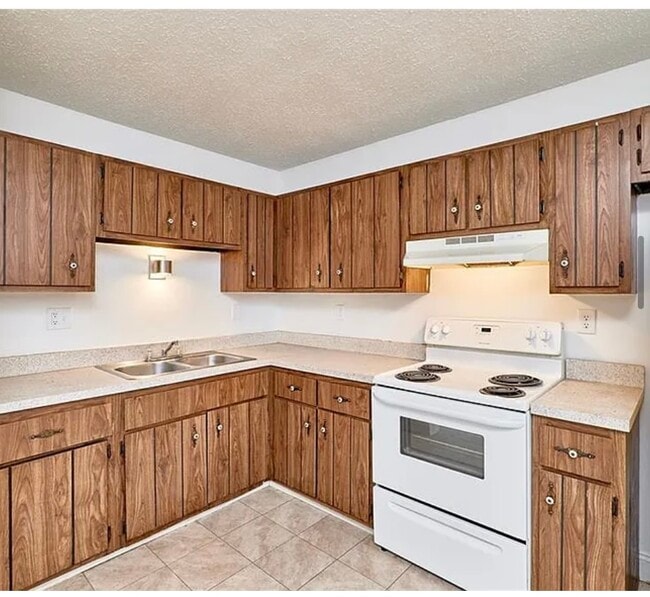 Photo - 285 Mount Everest Dr Unit D