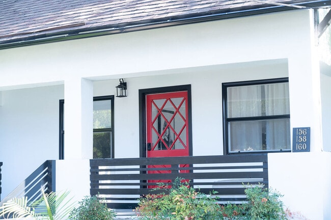 Photo - 156 W Peoria St