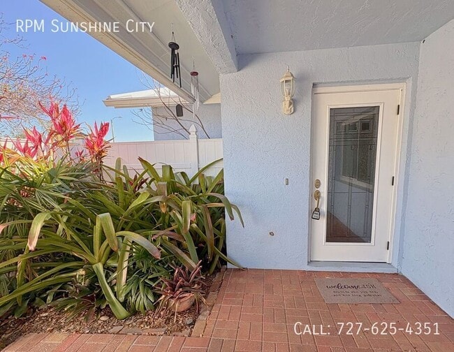 Photo - 7266 Orkney Ave N