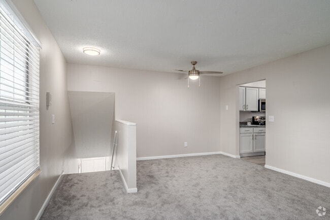 3BD, 2BA - 1,350SF - Dining Room