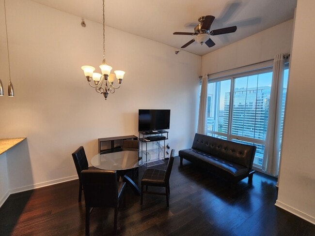 Photo - 757 N Orleans St Unit 2101