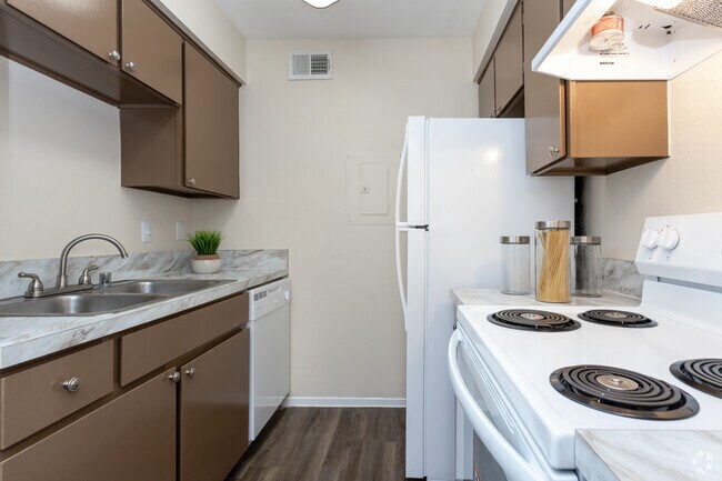 1HAB, 1BA - 715 ft² - Villas del Tesoro